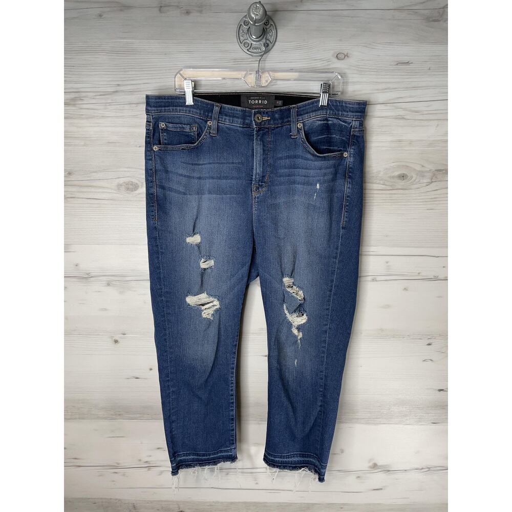 Torrid Jeans Womens 18 Blue Sky High Skinny Crop Distressed Raw‎ Hem Stretch